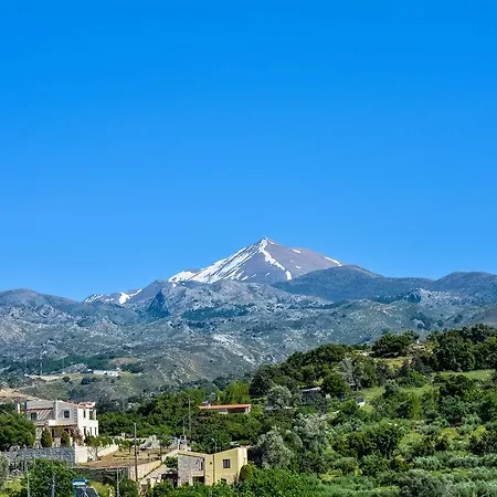 Villa Pantelis *